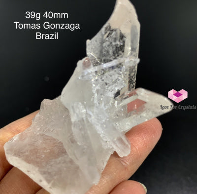 Crystals Clusters and Raw