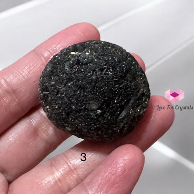 Agni Manitite (Clamshell) Round Aaaa Grade (50% Off)35Mm Series Photo 3 Raw Crystals