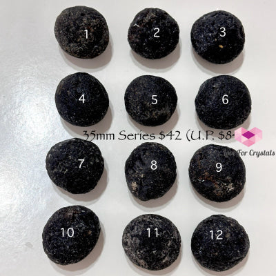 Agni Manitite (Clamshell) Round Aaaa Grade (50% Off)35Mm Series Raw Crystals