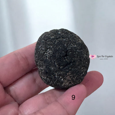 Agni Manitite (Clamshell) Round Aaaa Grade (50% Off)40Mm Series Photo 9 Raw Crystals