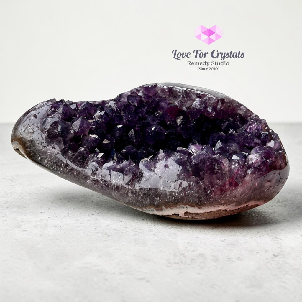 Amethyst Cluster in Agate (AAA Grade Premium) 3.7kgs - 3734g 21cm - Amethyst