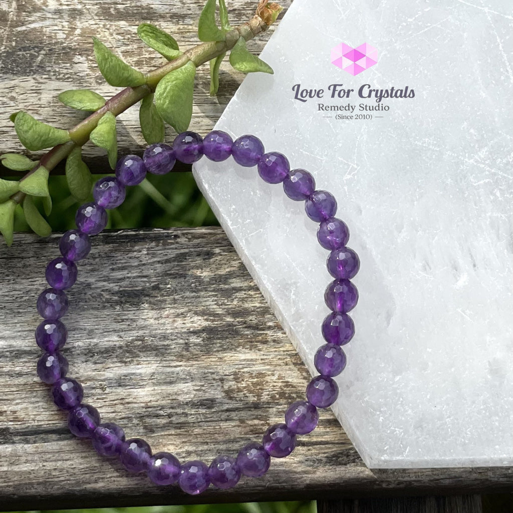 Amethyst Gemstone Energy Bracelet (Focus) 6Mm Faceted