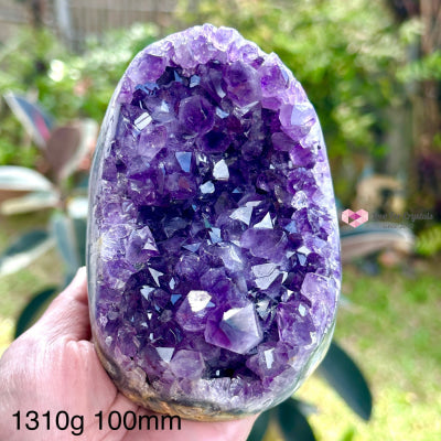 Amethyst Geode Druse (Brazil) Aaaa Grade 1310G 100Mm Raw Crystals