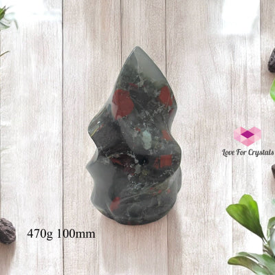 Bloodstone Flame – A Powerhouse for Health & Vitality (Pre-activated & attuned) 470g 100mm Crystal polished