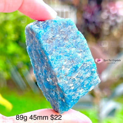Blue Apatite Raw (Brazil) 89G 45Mm Crystals