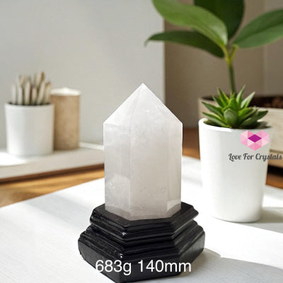 Clear Quartz Anchor Pointer with Wooden Stand 683g 140mm Clear quartz