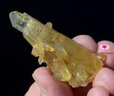 Clear Quartz Cluster With Iron Coating (70X54X32 Mm) Raw Stones