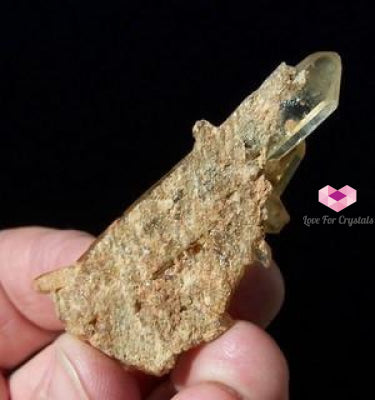 Clear Quartz Cluster With Iron Coating (70X54X32 Mm) Raw Stones