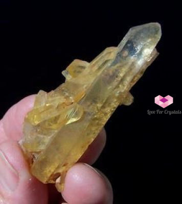 Clear Quartz Cluster With Iron Coating (70X54X32 Mm) Raw Stones