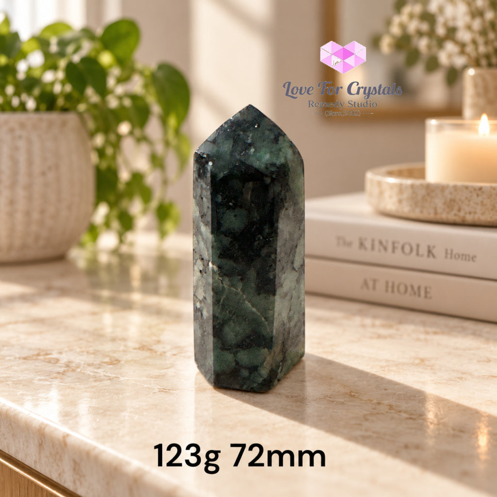 Emerald AAA Tower (Brazil) 2nd Luckiest Stone - 123g 72mm - Emerald