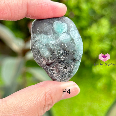 Emerald Pebbles Tumbled Stones (Brazil) Aaa