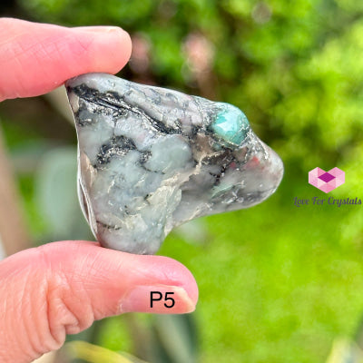 Emerald Pebbles Tumbled Stones (Brazil) Aaa