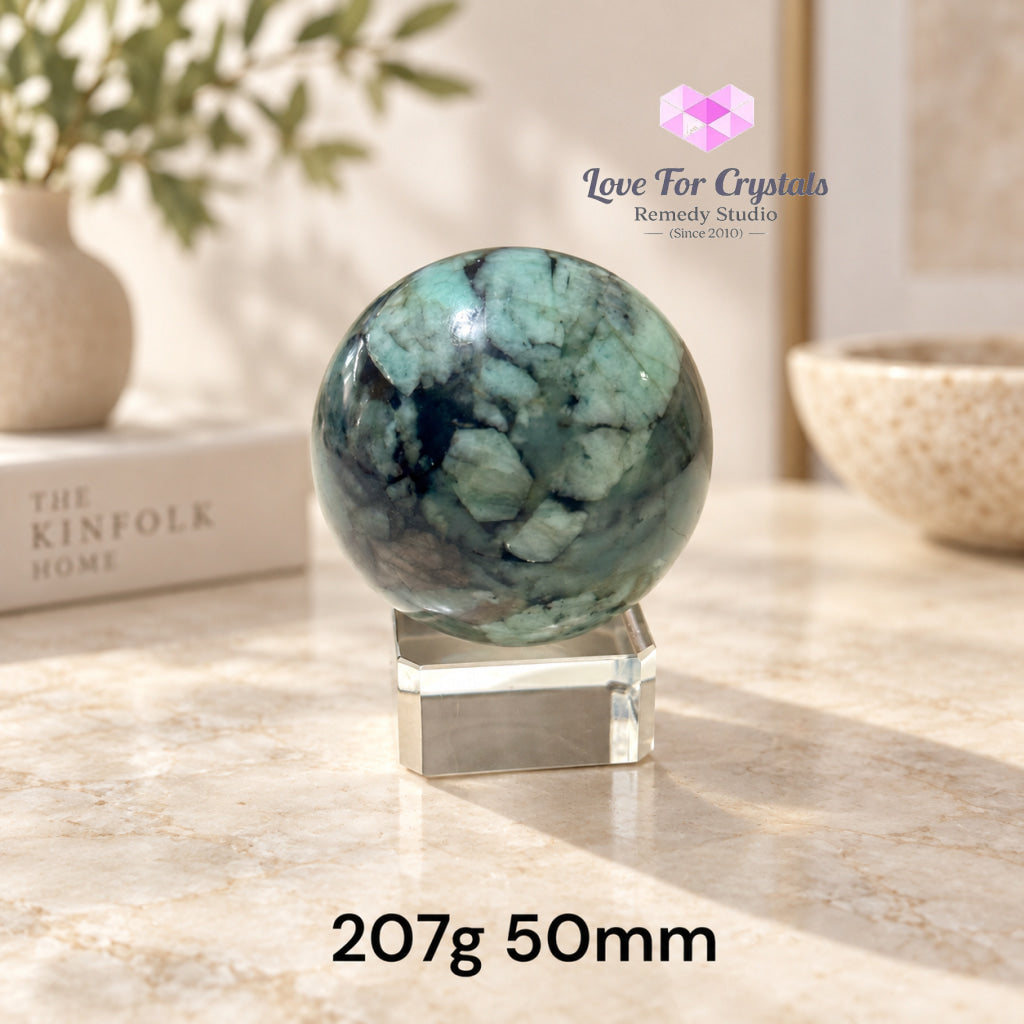 Emerald Premium Sphere AAA (Brazil) Orb of Luck - 207g 50mm - Emerald
