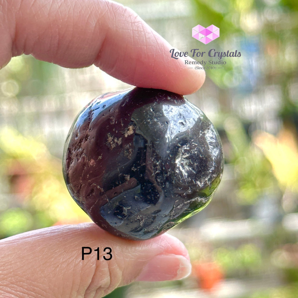 Garnet Tumbled (Brazil) Stones
