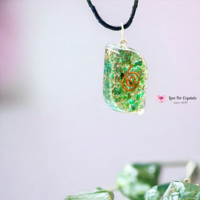 Green Jade Eye Pocket Or Pendant Orgonite (Good Health) 40Mm Orgonites