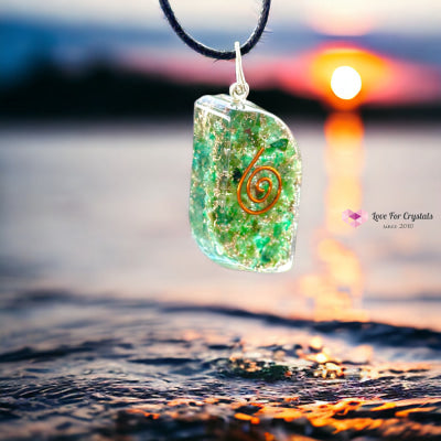 Green Jade Eye Pocket Or Pendant Orgonite (Good Health) 40Mm Orgonites