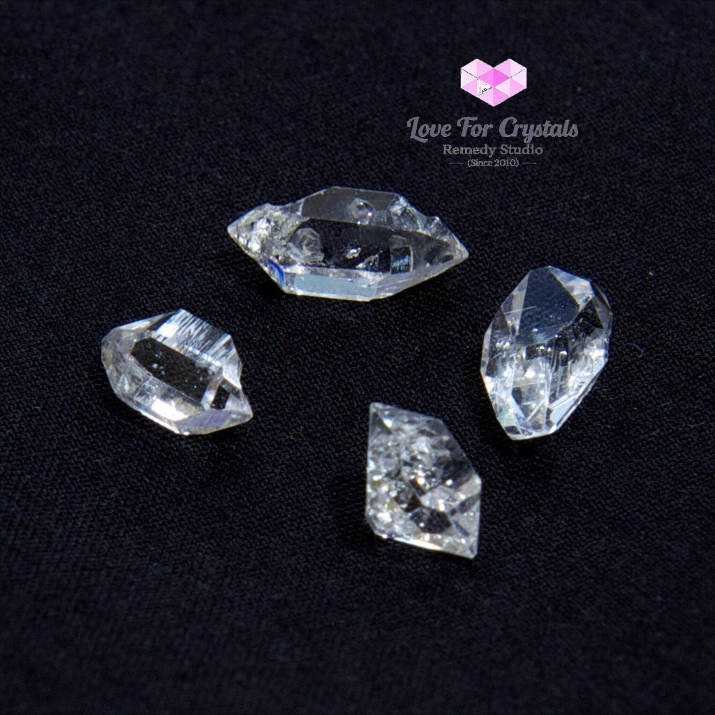 Herkimer Diamond (U.s.a.) 10-25Mm Raw Stones