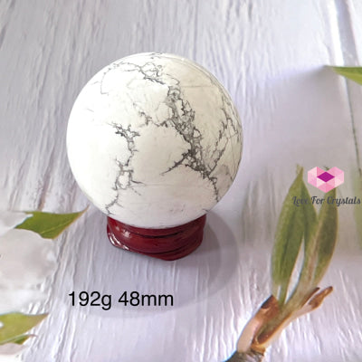 Howlite Sphere With Wooden Stand (Usa) 192G 48Mm Polished Crystals
