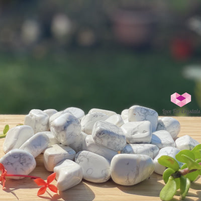 Howlite Tumbled (Zimbabwe) Per Piece (25Mm) Stones