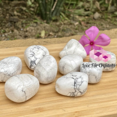 Howlite Tumbled Stones