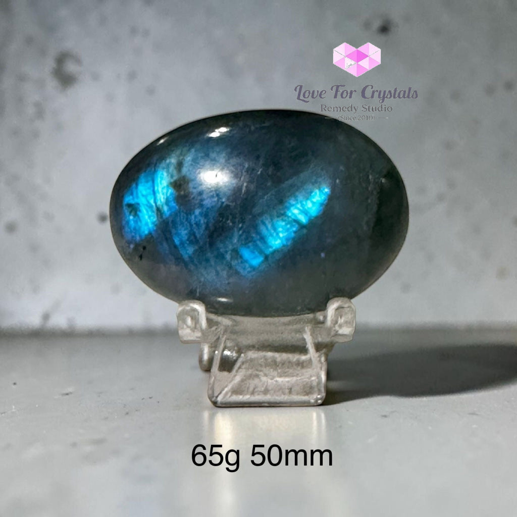 Labradorite Palm Stone with stand (50-70mm) - 65g 50mm - Labradorite