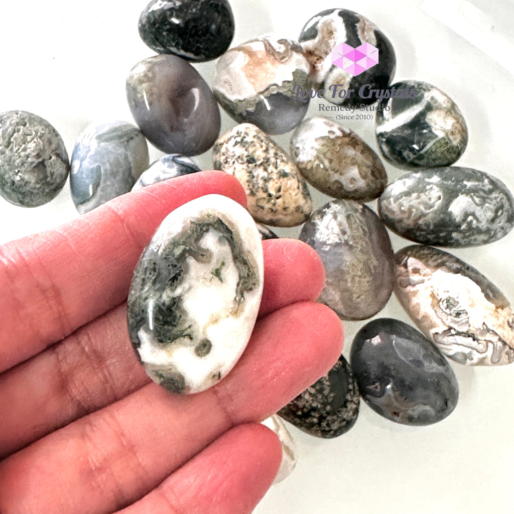 Moss Agate Tumbled Stone 20-30mm, Money Grows - Random Piece - Tumbled Stones