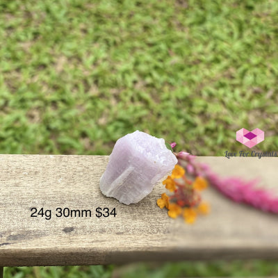 Pink Kunzite Raw (Aracuai Brazil) 24G 30Mm Stones