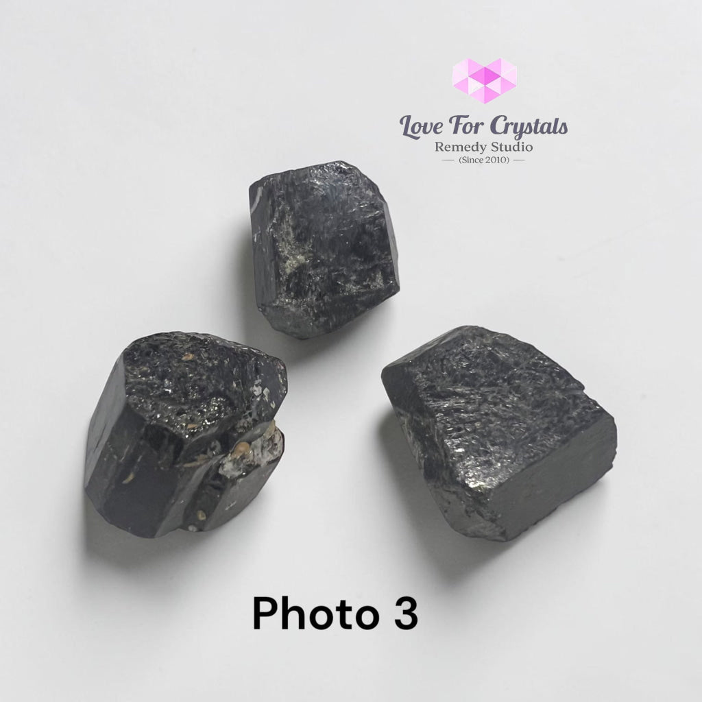 Raw Black Tourmaline (Protection • Grounding • Energy Shield) - Photo 3 (Pack of 3) - Black tourmaline
