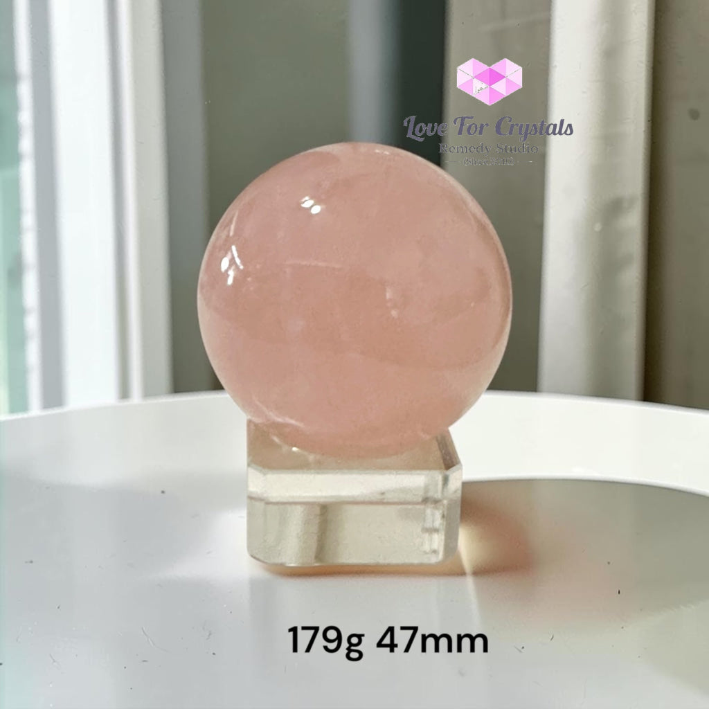 Rose Quartz Premium Sphere (Brazil) AAA Grade - 179g 47mm - Rose quartz