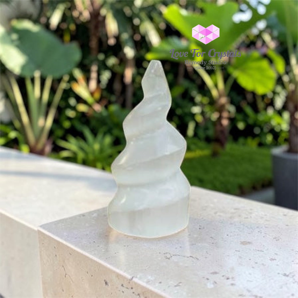 Selenite Spiral Tower (Flow • Cleansing • Higher Energy) 10cm - 10cm - Selenite