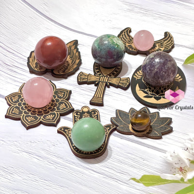 Sphere Wooden Stand (Assorted Designs) 50-70Mm