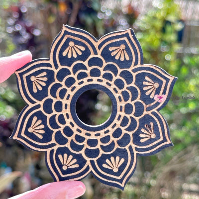 Sphere Wooden Stand (Assorted Designs) 50-70Mm Flower