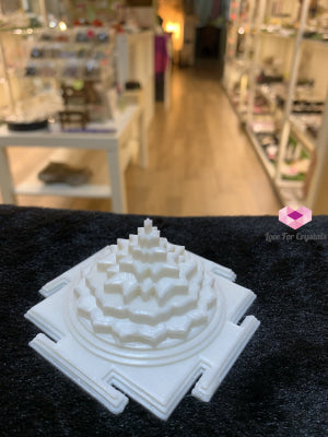 Sri Yantra Stupa 8Cm