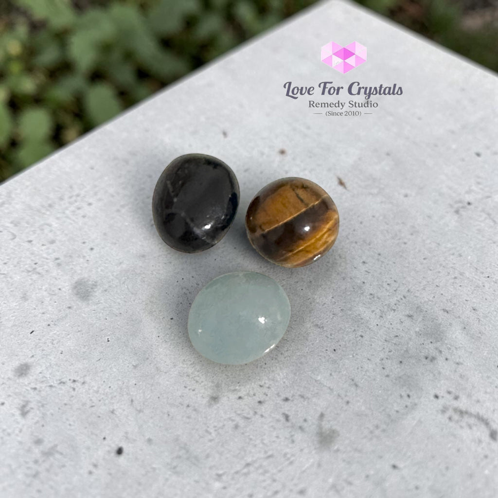 TRAVEL PROTECTION Pocket Remedy Crystal Trio Set (Black Tourmaline Tiger’s Eye Aquamarine) 15-20mm - Crystal sets